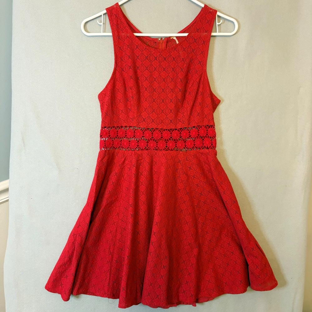 Free People Red Lace Daisy Cutout Fit and Flare Mini Dress Size 2 Boho Skater